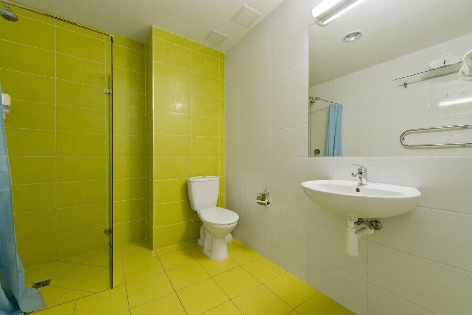 Отель Green Vilnius Hotel Вильнюс